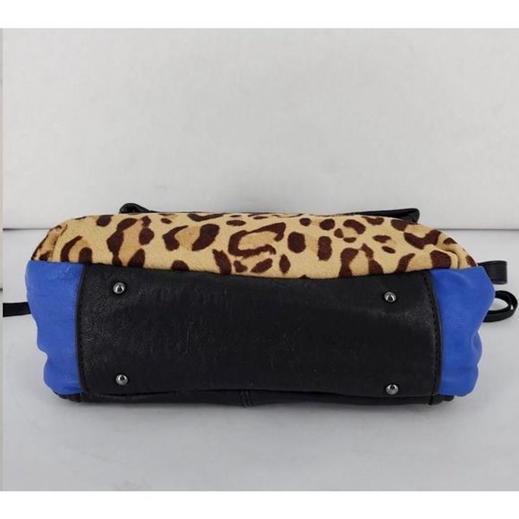 Aimee Kirstenberg Black Leopard Crossbody Bag Foldover Snap Closure - Picture 5 of 6